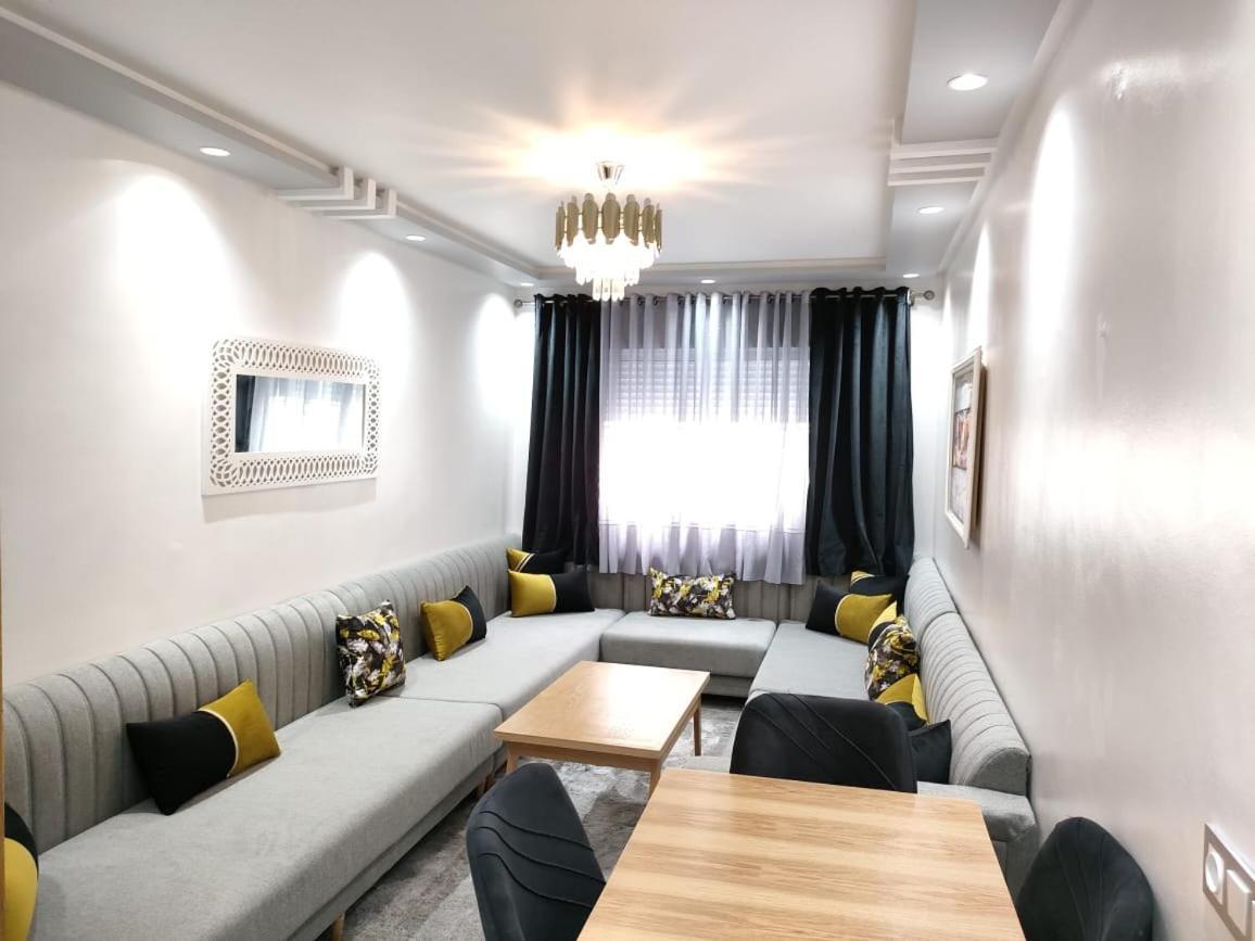 Nouvelle Appartement Climatise Pour Un Sejour De Top Tânger Exterior foto
